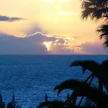 Villa Las Flores 3*